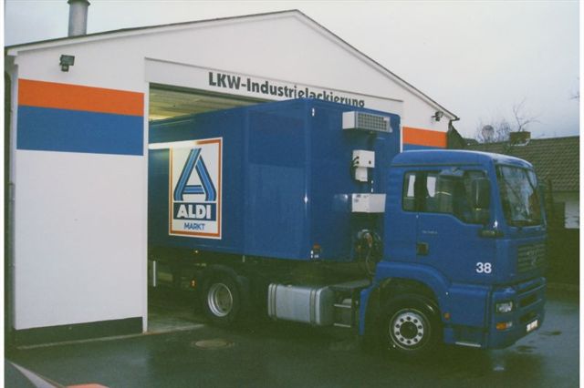 ad32